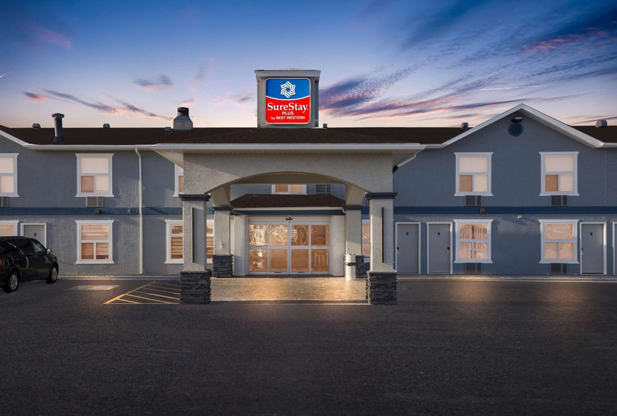 Hotel Surestay By Western 2*
